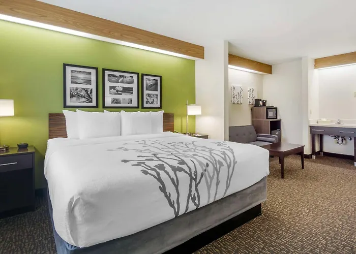 Sleep Sea Tac AirportAirport Hotel