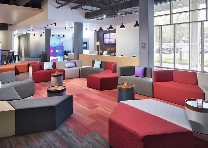 Aloft Seattle Sea-Tac Airport Hotel
